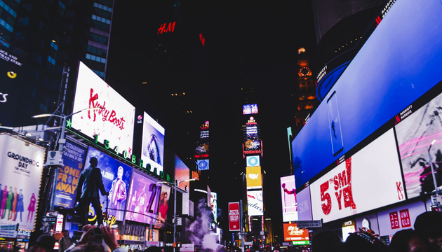 how-billboard-design-influences-cross-platform-ad-performance